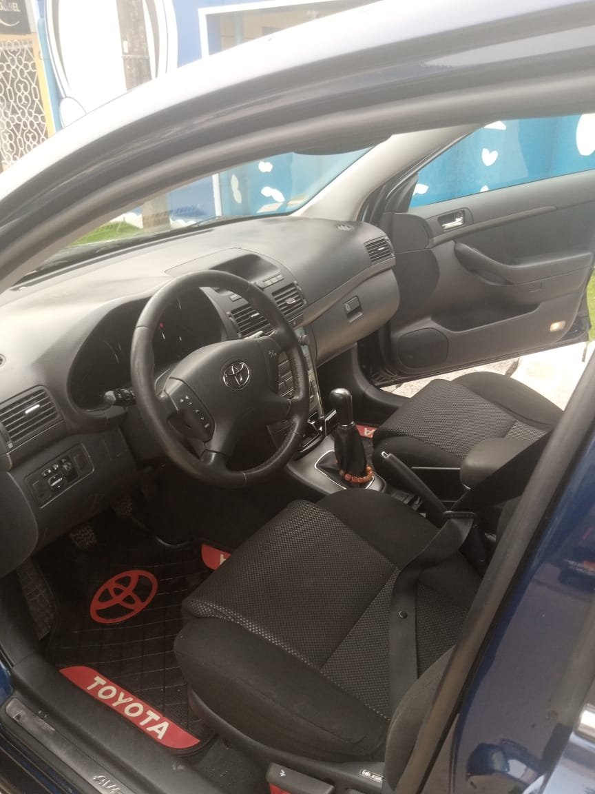 Toyota Avensis 2004 - Image 5